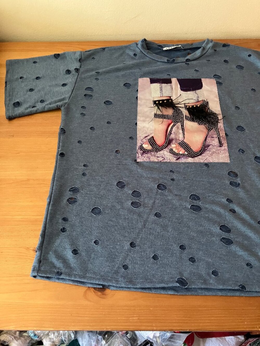 LOVE J Blue distressed Blouse/Top/T-shirt Patch graphic on the chest Oversize S